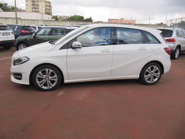 Mercedes-Benz Mercedes-benz B 180 B 180 d Premium - 2016