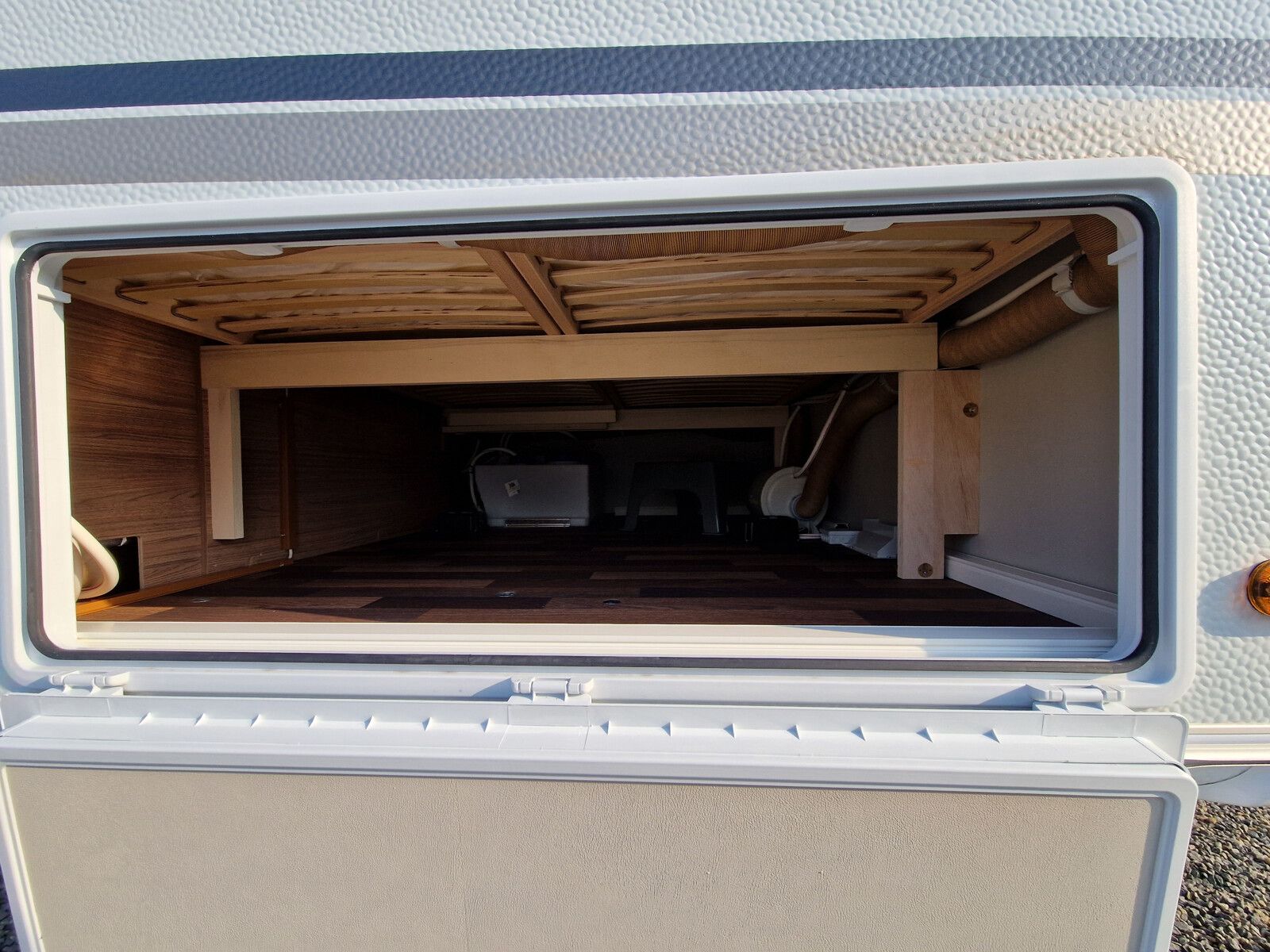 Fahrzeugabbildung Weinsberg CaraOne 420 QD