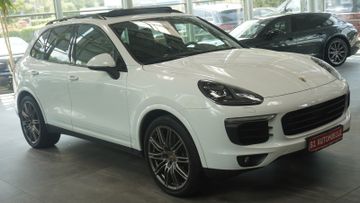 Porsche Cayenne - 3