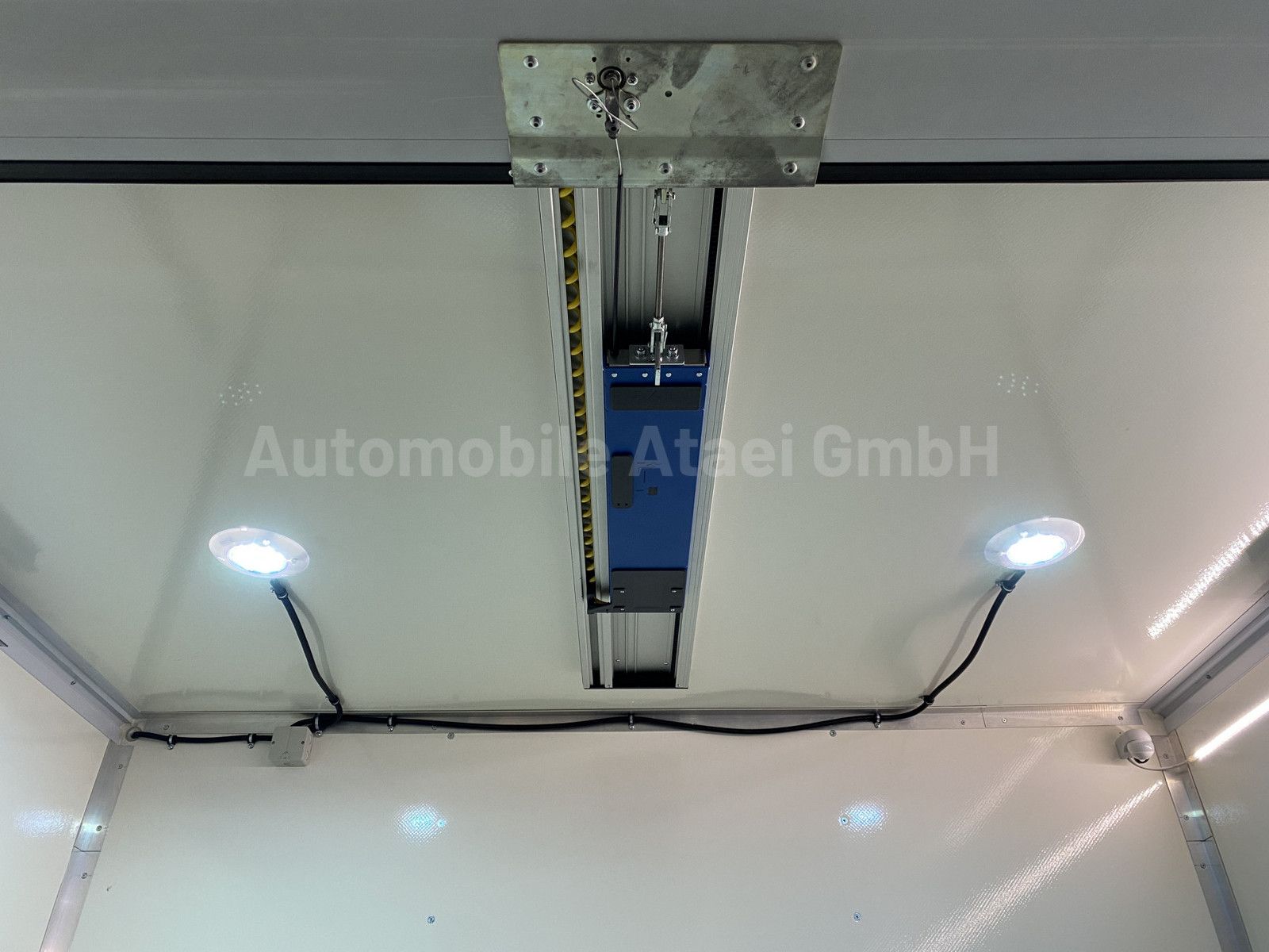 Fahrzeugabbildung Iveco Daily 72C21 *Generator+Wechselrichter+230V* 7253