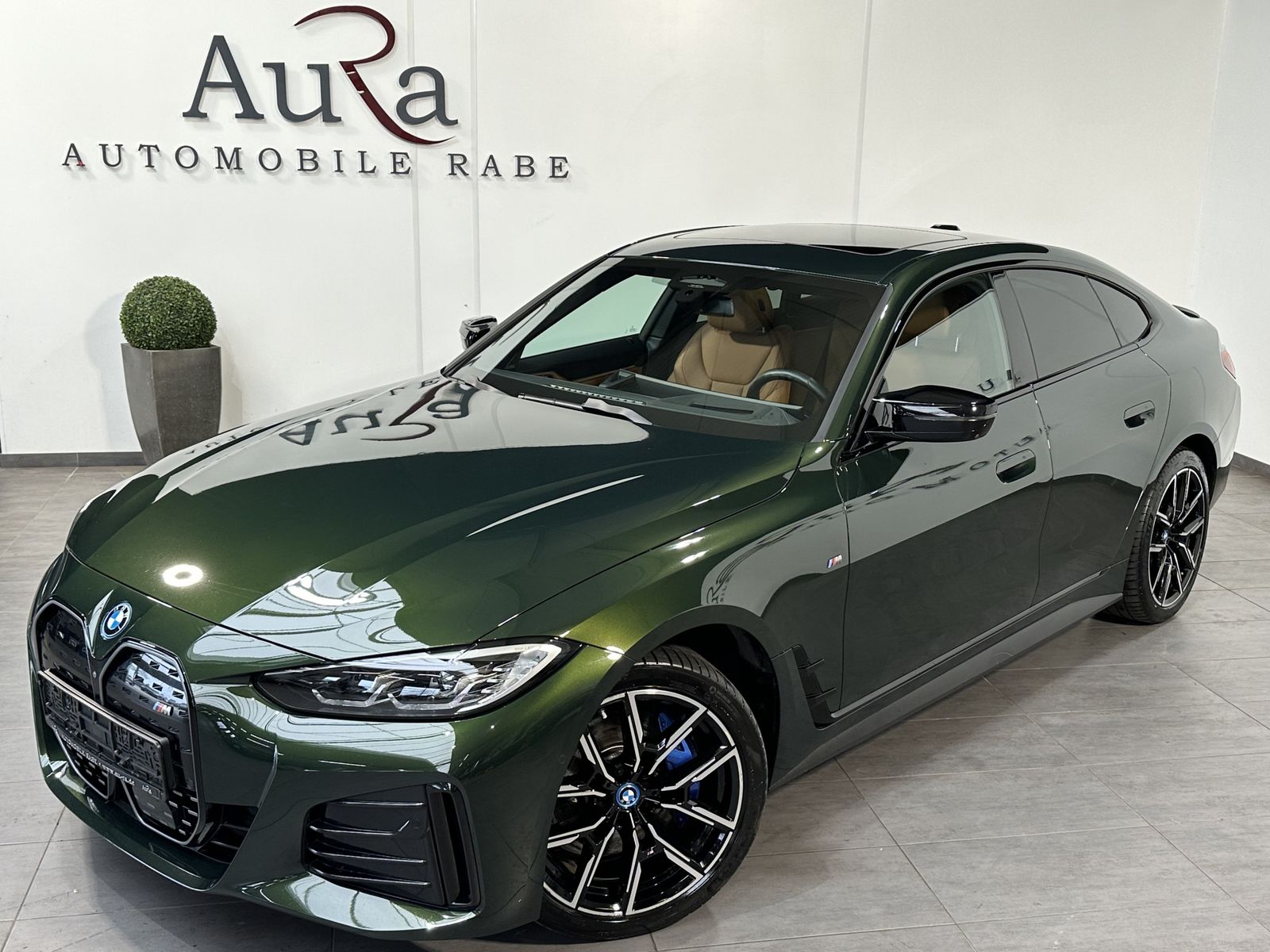 Fahrzeugabbildung BMW i4 M50 Gran Coupé NAV+LED+GLASDACH+H&K+19ZO+360°