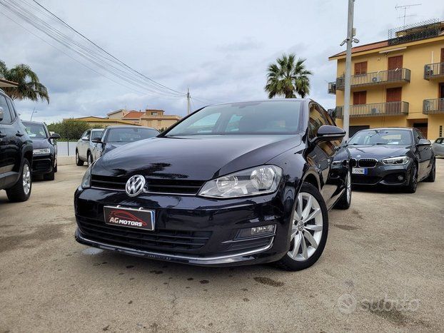 Volkswagen VOLKSWAGEN GOLF 1.6 TDI 110CV HIGHLINE