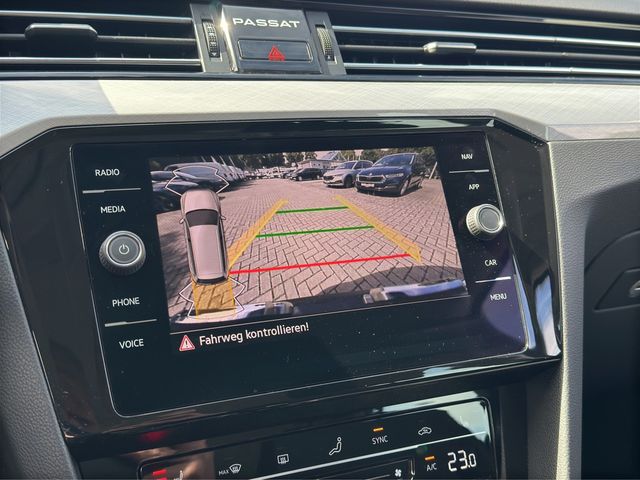 Passat Variant 2.0 TDI Business ACC FACEL. LED