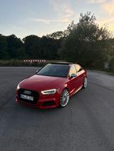 Audi A3 8V Limousine 35 tfsi - Audi A3 8V mit Benzin-Antrieb