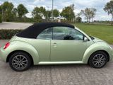Volkswagen VW New Beetle Cabriolet 2.0 Automatik Bj.2006 - Volkswagen New Beetle mit Benzin-Antrieb: Automatik