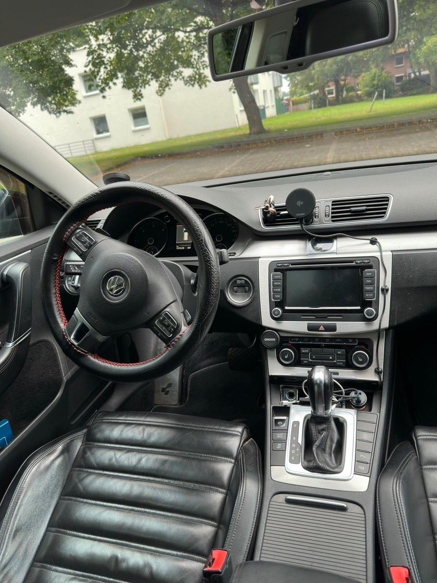 Volkswagen Passat 2011 — photo 5