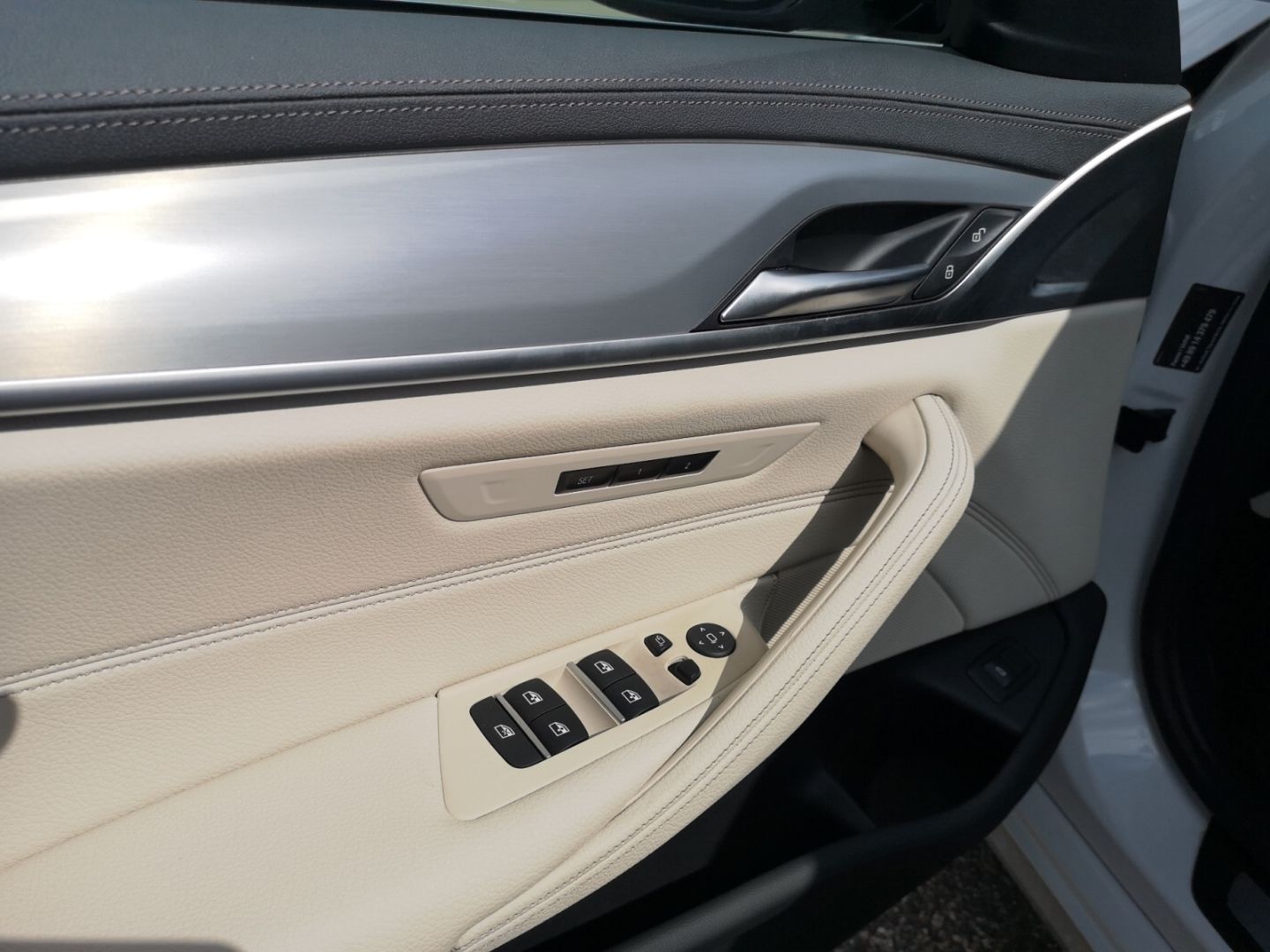 BMW 530 i xDr. Luxury Line LASER LEDER NAVI PDC SHZ foto 10