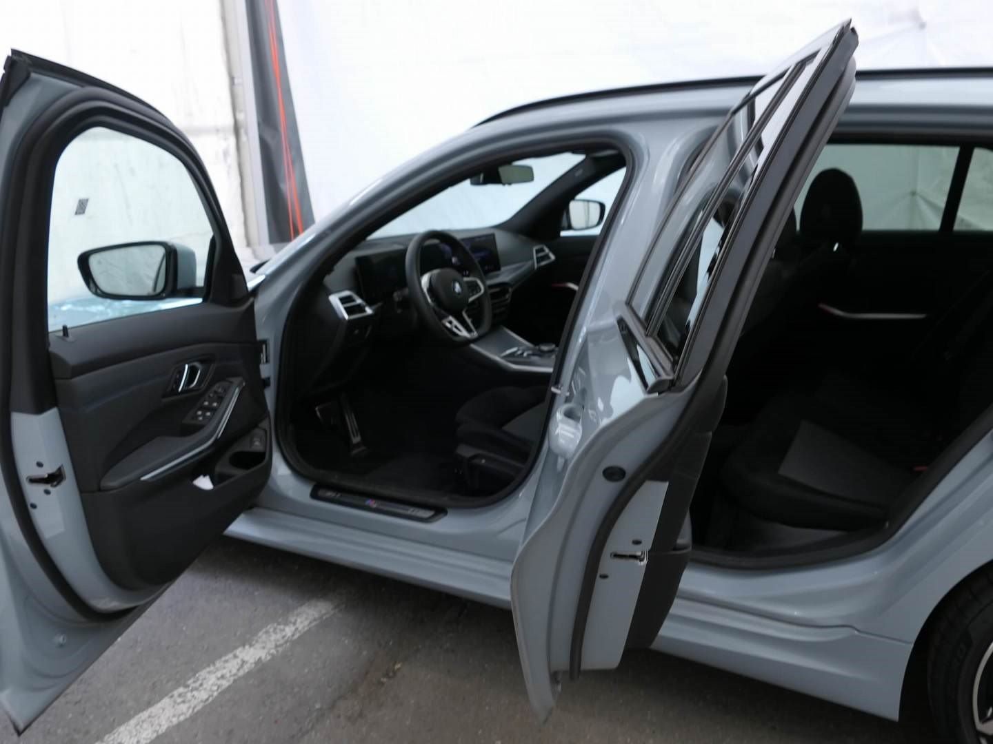 BMW 330 - Bild 5