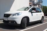 Peugeot 2008 Active PureTech 110 EAT6 Stop&Start Active - Peugeot 2008: 1.6