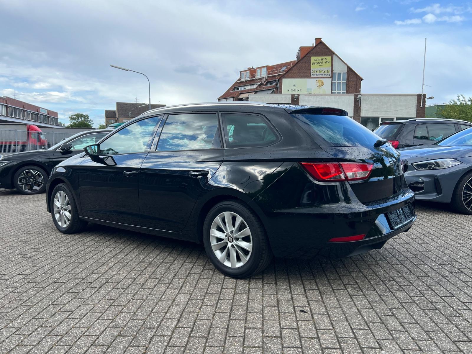 Seat Leon ST 1.6 TDI 85kW Style+NAVI+Winter-Paket+TÜV