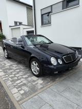 Mercedes-Benz CLK 200 KOMPRESSOR  Originaler Zustand - Mercedes-Benz CLK 200 Gebrauchtwagen in Stuttgart