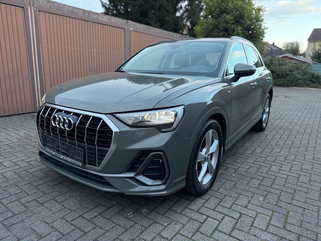 Image of Audi Q3