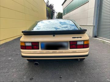 صورة 7 لـ 1984 Porsche 944
