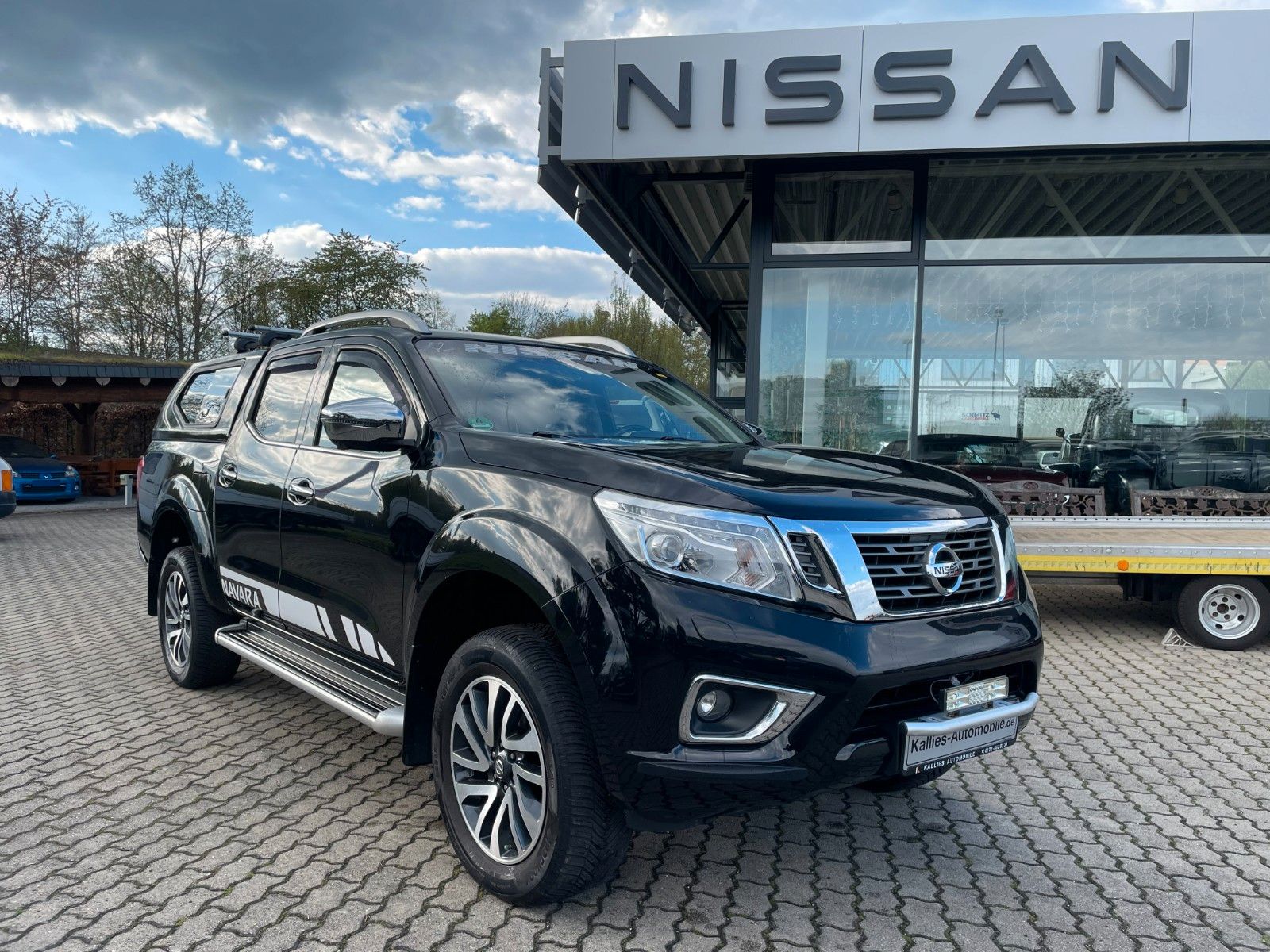 Fahrzeugabbildung Nissan Navara NP300 Tekna Double Cab 4x4
