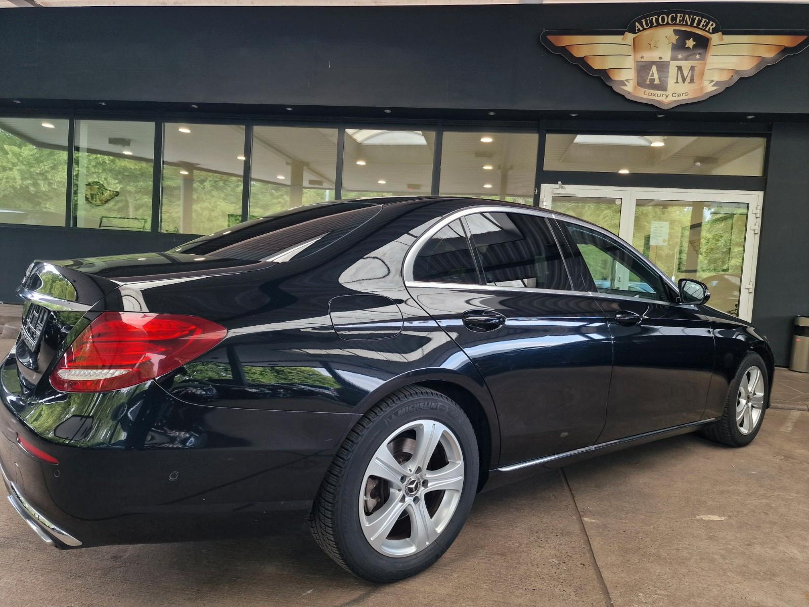 Mercedes-Benz E 220d Lim. AVANTGARDE Teilleder/Kamera/LED