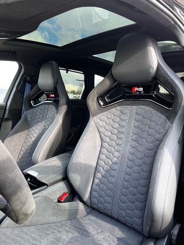 Audi RS6 PERFORMANCE SCHALENSITZE CERAMIC CARBON FULL