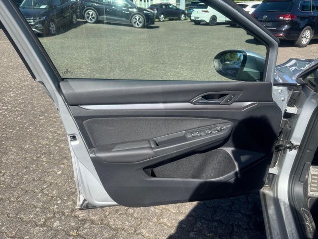 Golf VIII Active 1.5 TSI LED Navi AHK Climatroni
