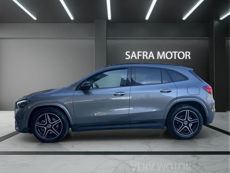 Other Mercedes-Benz GLA GLA 200 d AMG Line Premium aut imagem 3