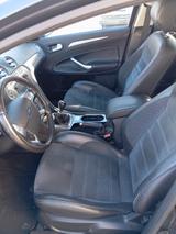 Ford Mondeo 2,2TDCi DPF Titanium S Turnier Titanium S - Ford Mondeo aus 2008 mit Diesel-Antrieb