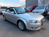 Audi A4Cabriolet 2.0 TDI*NAVI*VOLLLEDER*SHZ*PDC*TEMPO - Audi A4: Cabrio, 2.4