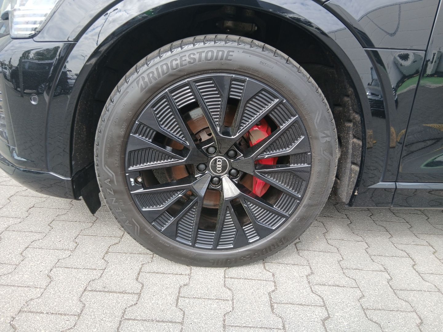 Audi Q8 e-tron - Bild 7