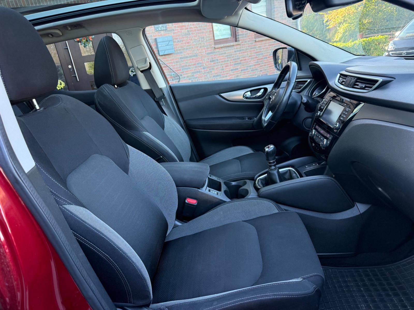 Nissan Qashqai N-Connecta I PANO I 360 KAM I LED