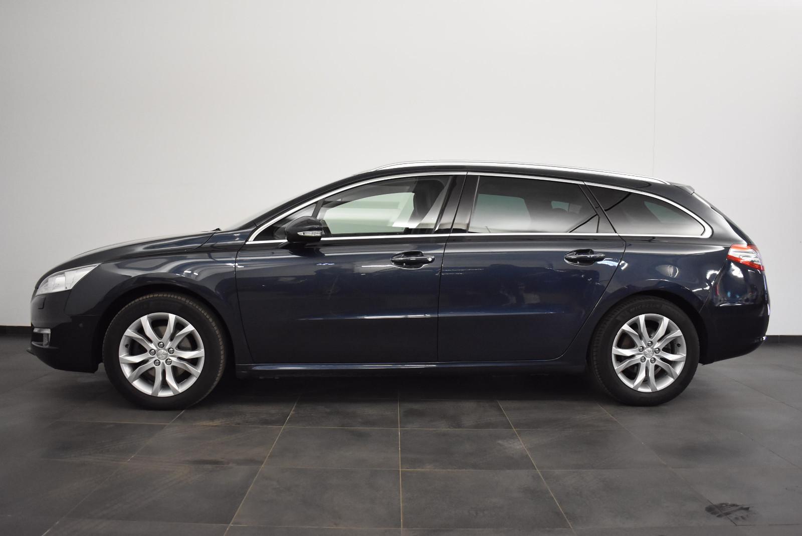 Peugeot 508 SW Allure/XENON/PANORAMADACH/NAVI/SHZ/RFK