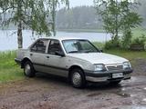 Opel Ascona - Opel Ascona aus 1985