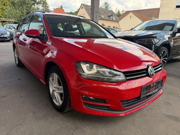 Volkswagen Golf - 8