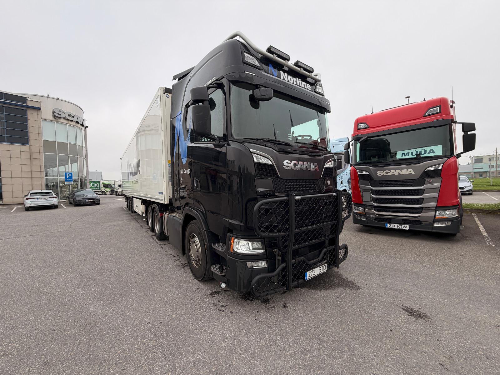 Scania S 580 A6x2NB PTO
