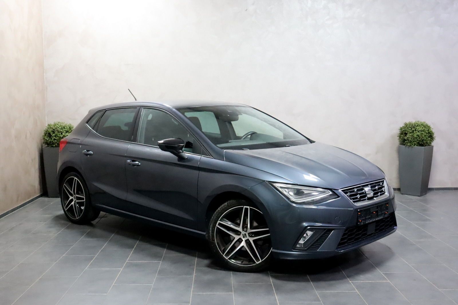 Seat Ibiza 1.5 TSI FR BEATS LED NAVI 18ZOLL SHZ PDC imagem 2