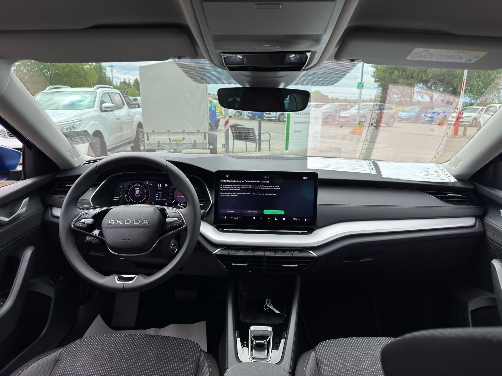 Fahrzeugabbildung SKODA Octavia Combi 1.5 TSI DSG*AHK*RFK*NAVI*eHeck