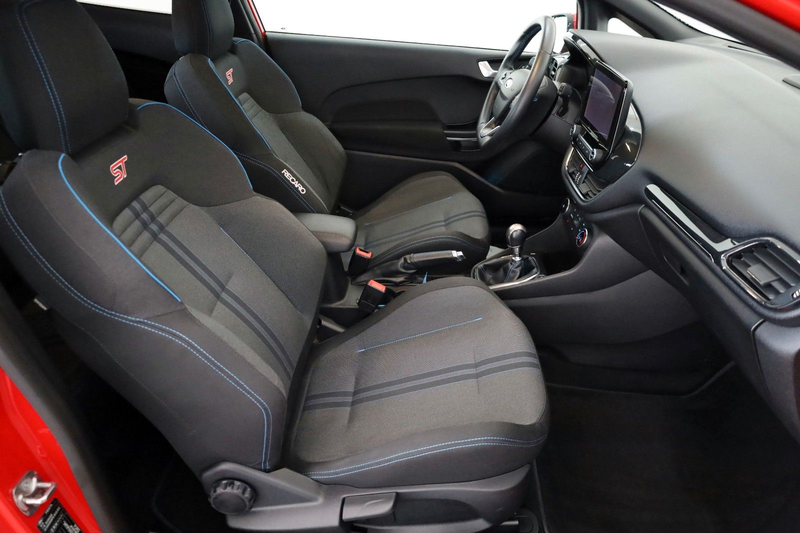 Fahrzeugabbildung Ford Fiesta ST Navi,LED,SH,PDC,Kamera,SR+WR