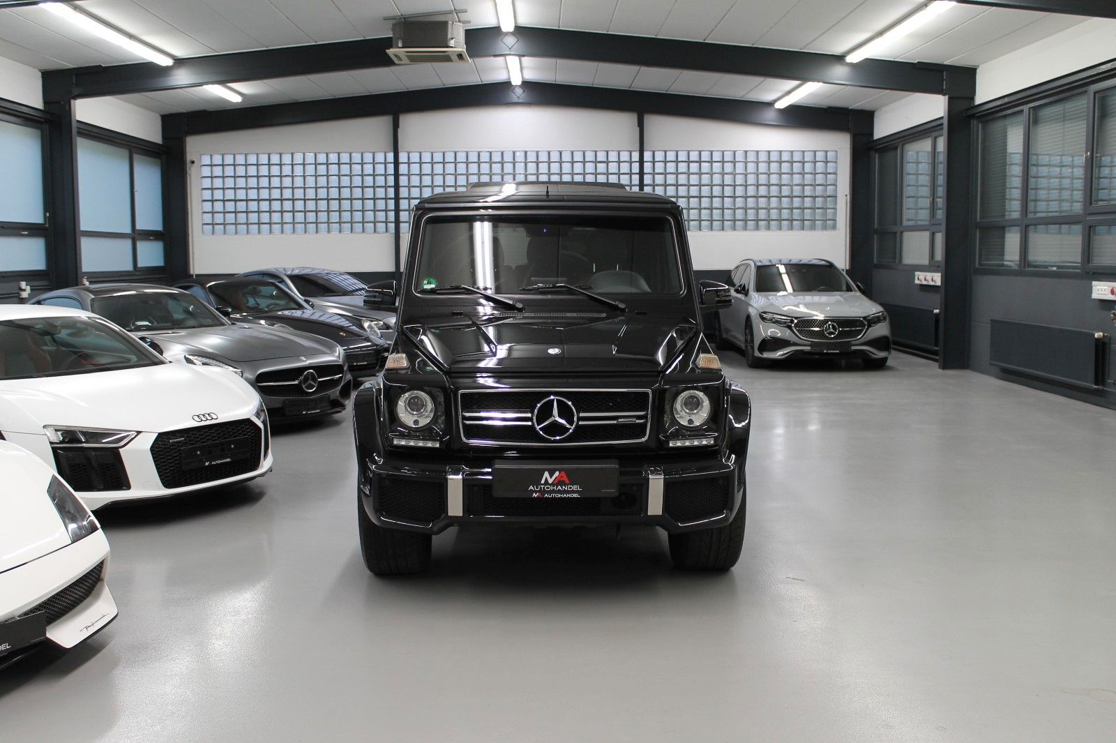 MERCEDES-BENZ G 63 AMG Designo Standh ACC Fond Facelift 2017
