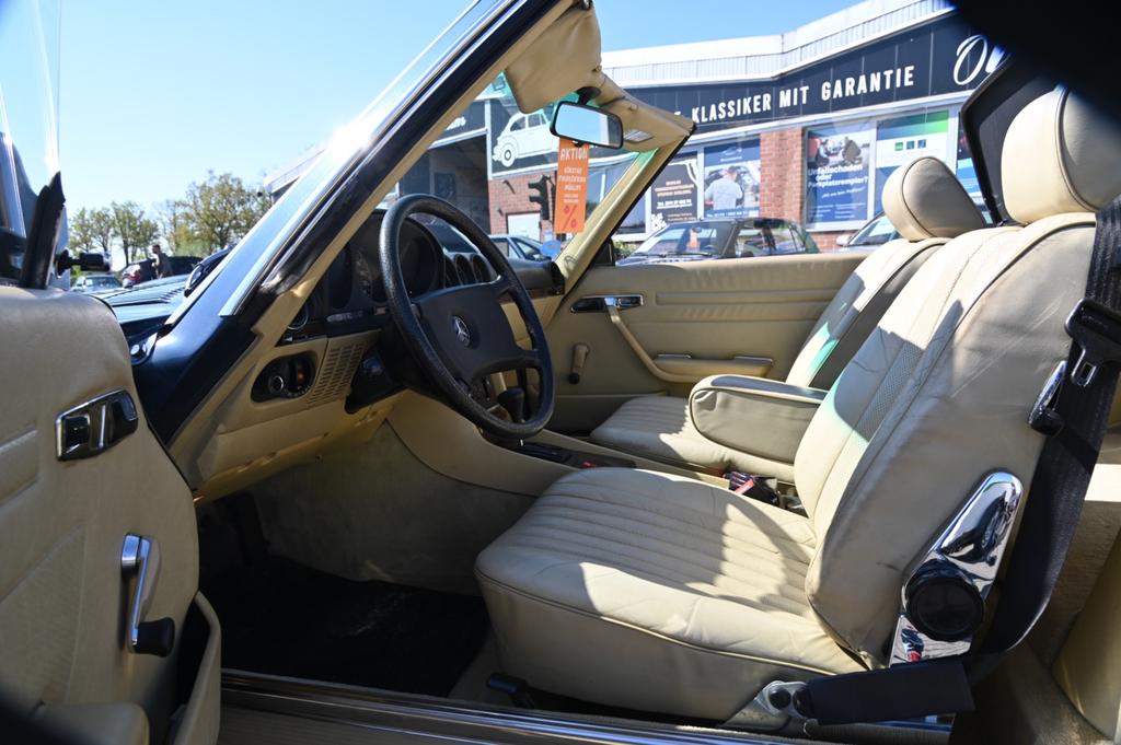 Mercedes-Benz SL 380