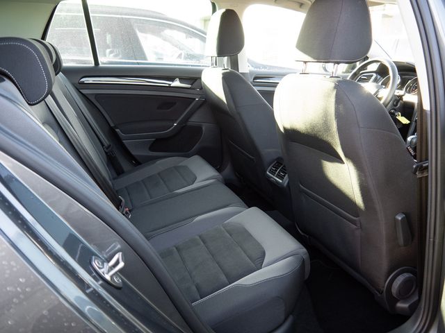 Golf VII 1.5 TSI DSG Highline R-Line LED NAVI AA
