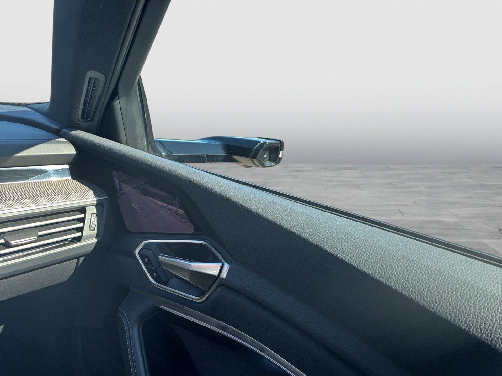 Audi Q8 e-tron - Bild 21
