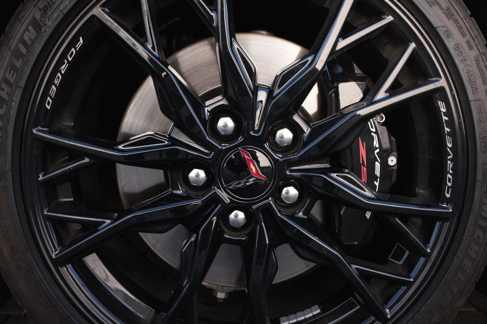 Fahrzeugabbildung Corvette C8 Convertible-Carbon package-BOSE-Lift-System