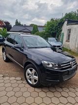 Volkswagen Touareg 3.0 V6 TDI Tiptronic BlueMotion Tech... - Volkswagen Touareg aus 2010: TDI
