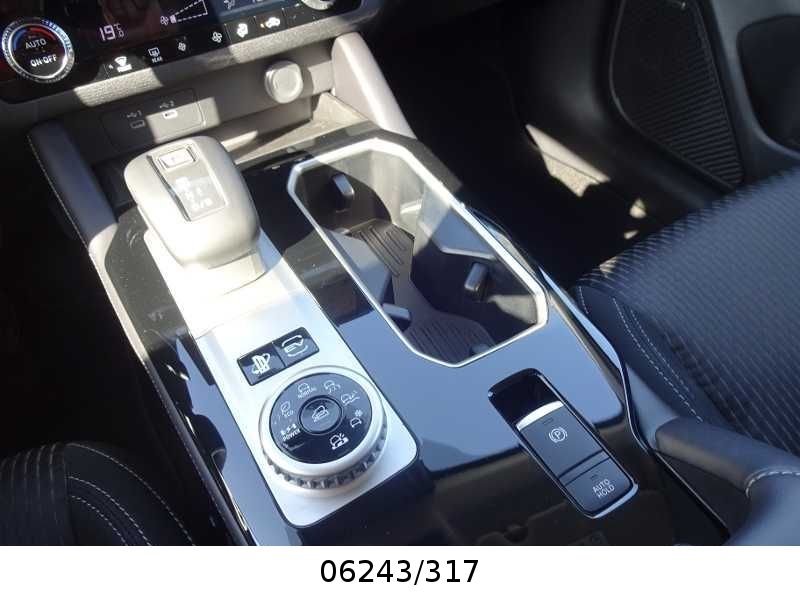 Mitsubishi Outlander - Bild 19
