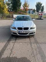 BMW Bmw E90 318d - BMW 318 Limousine E90 mit Diesel-Antrieb
