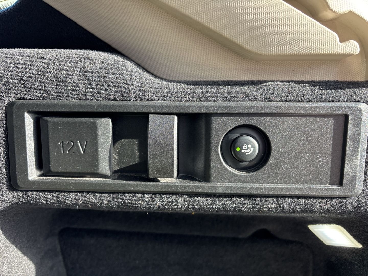 BMW 320 e Touring AHK+DAB+HarmanKardon+LED+ foto 17