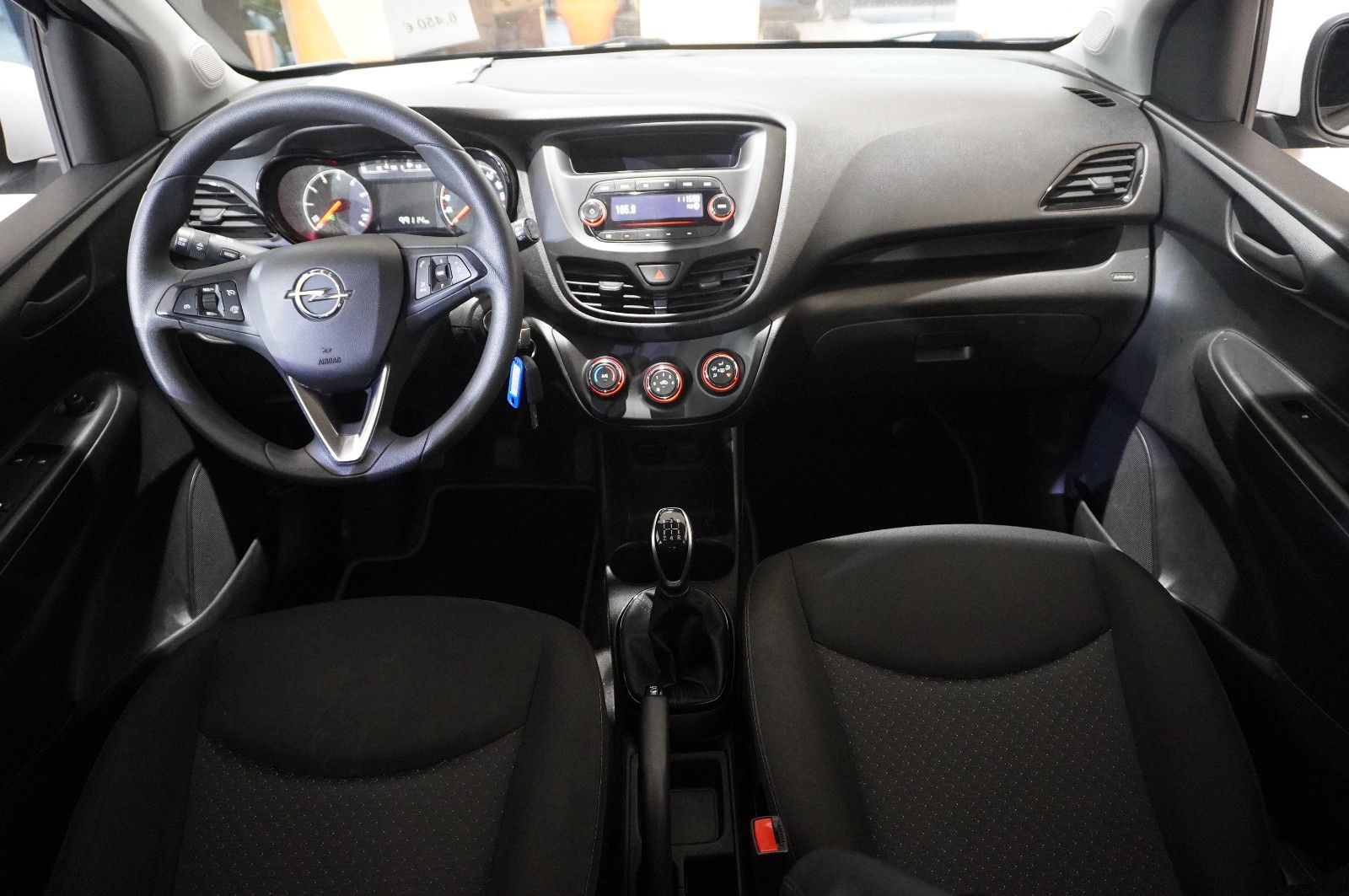 Fahrzeugabbildung Opel Karl 1.0 EDITION 5-TÜR KLIMA/USB/TEMP./BT