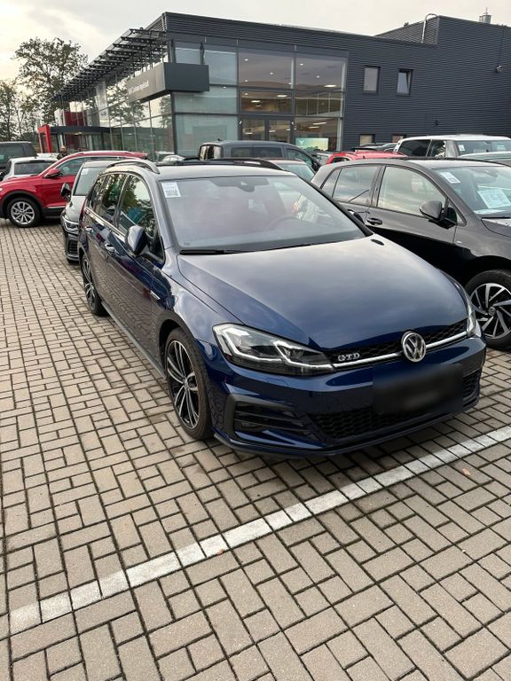 Image of Volkswagen Golf