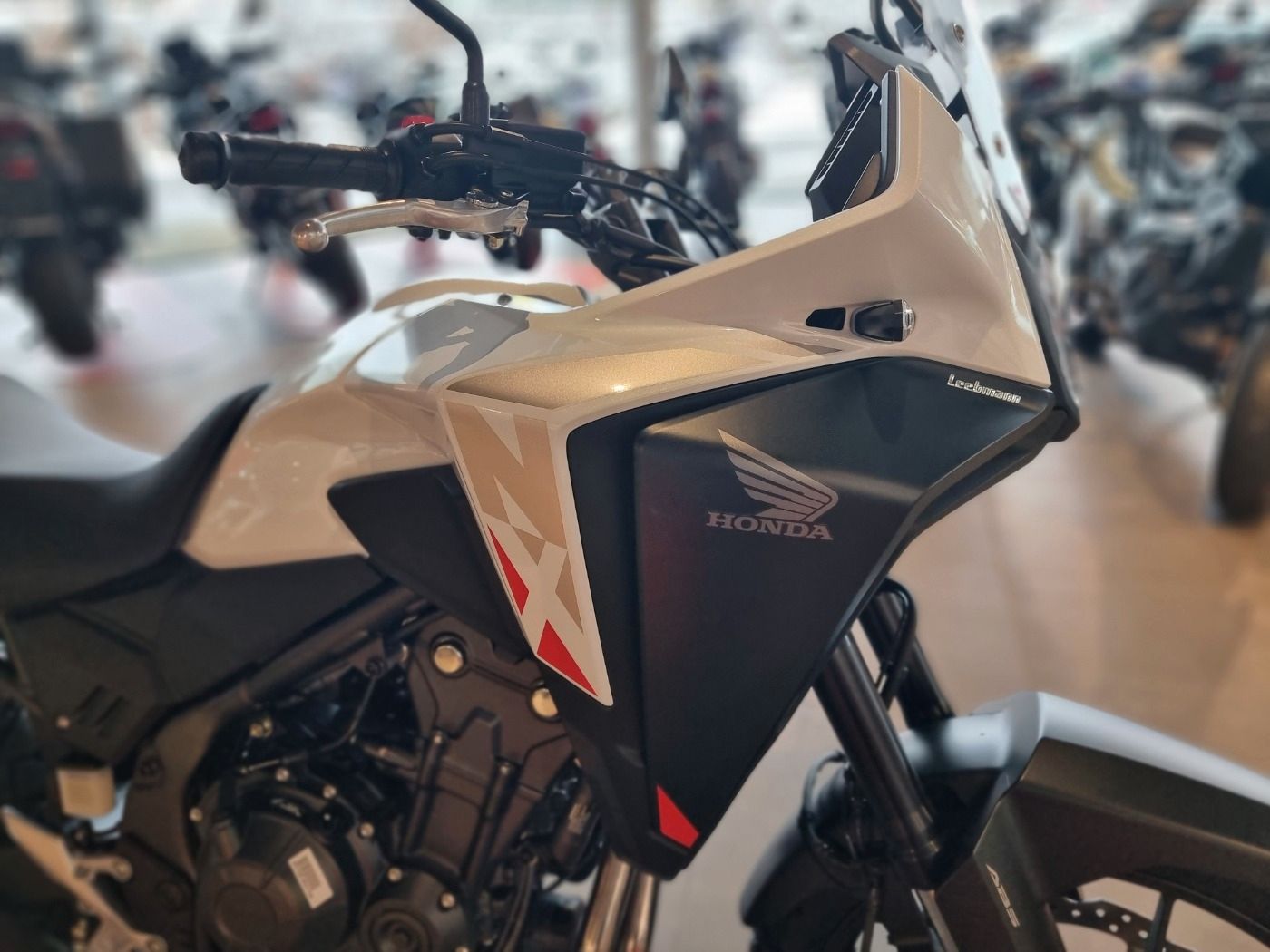 Fahrzeugabbildung Honda NX 500 Modell 2024