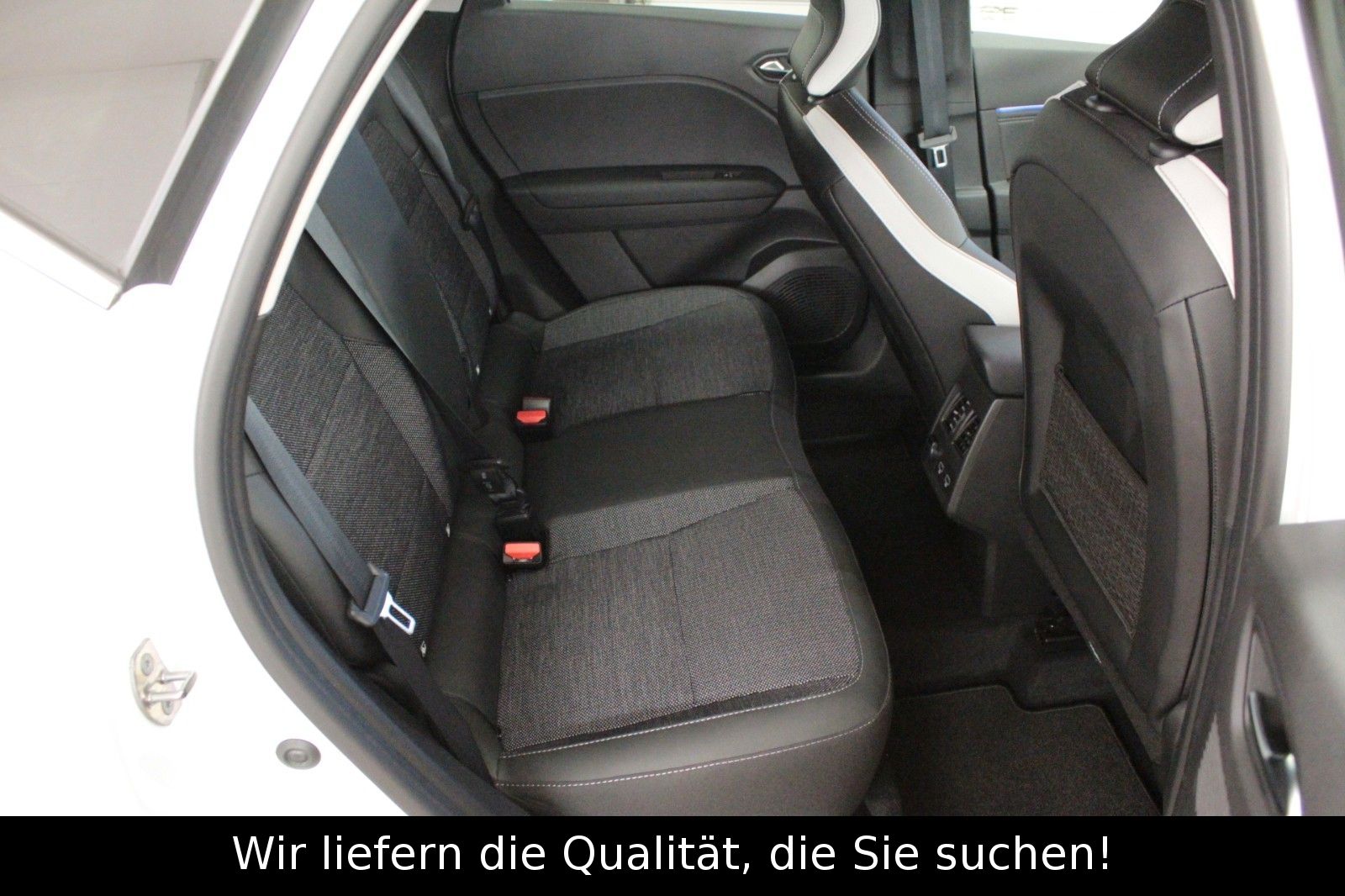 Fahrzeugabbildung Renault Captur Mild Hybrid 140 Techno*Winterpaket*