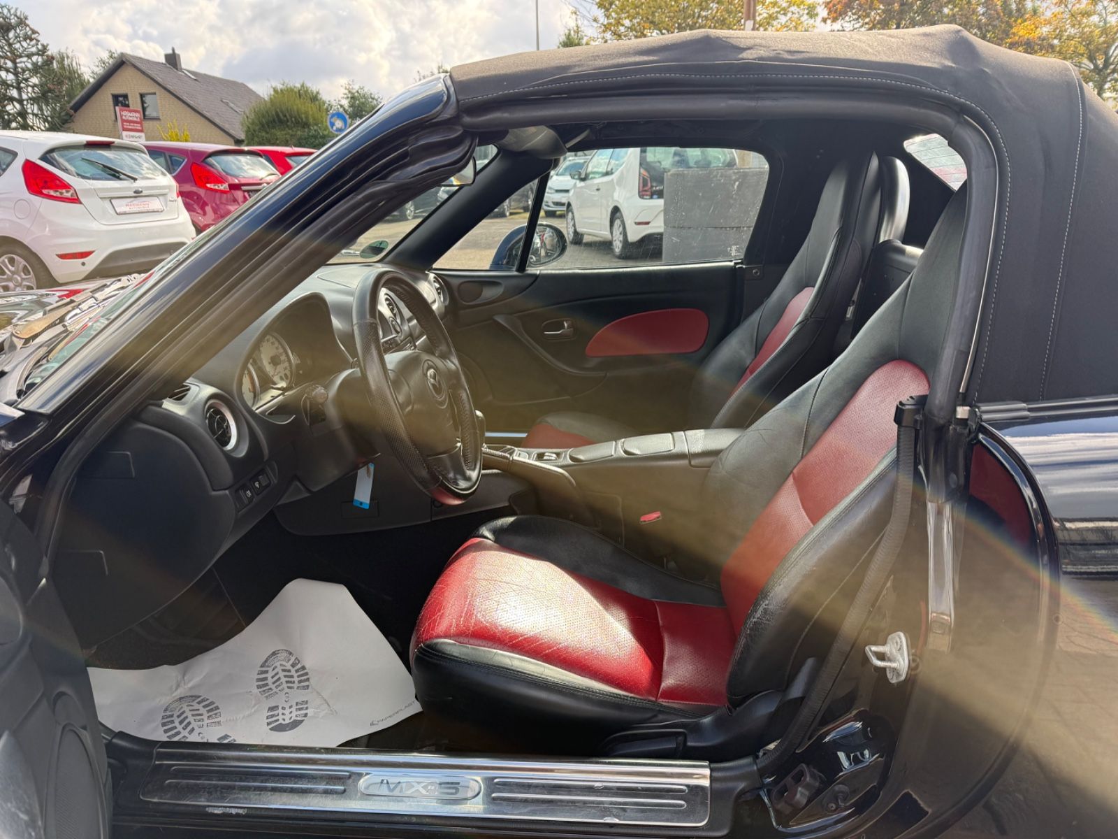 MX-5 1.6 16V*CABRIO*1.6-81 KW*TÜV BIS 06.2027