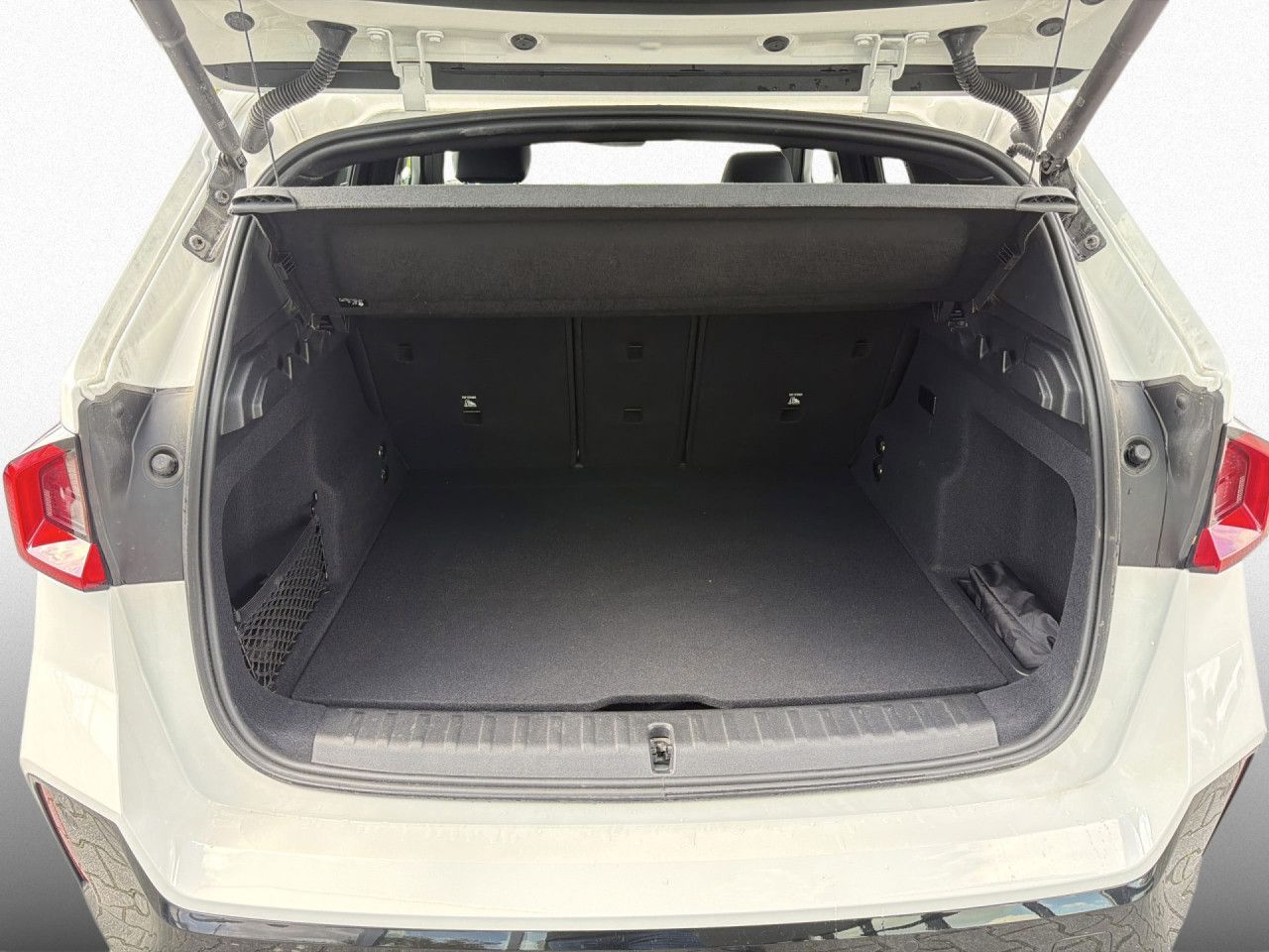 BMW iX1 - Bild 20