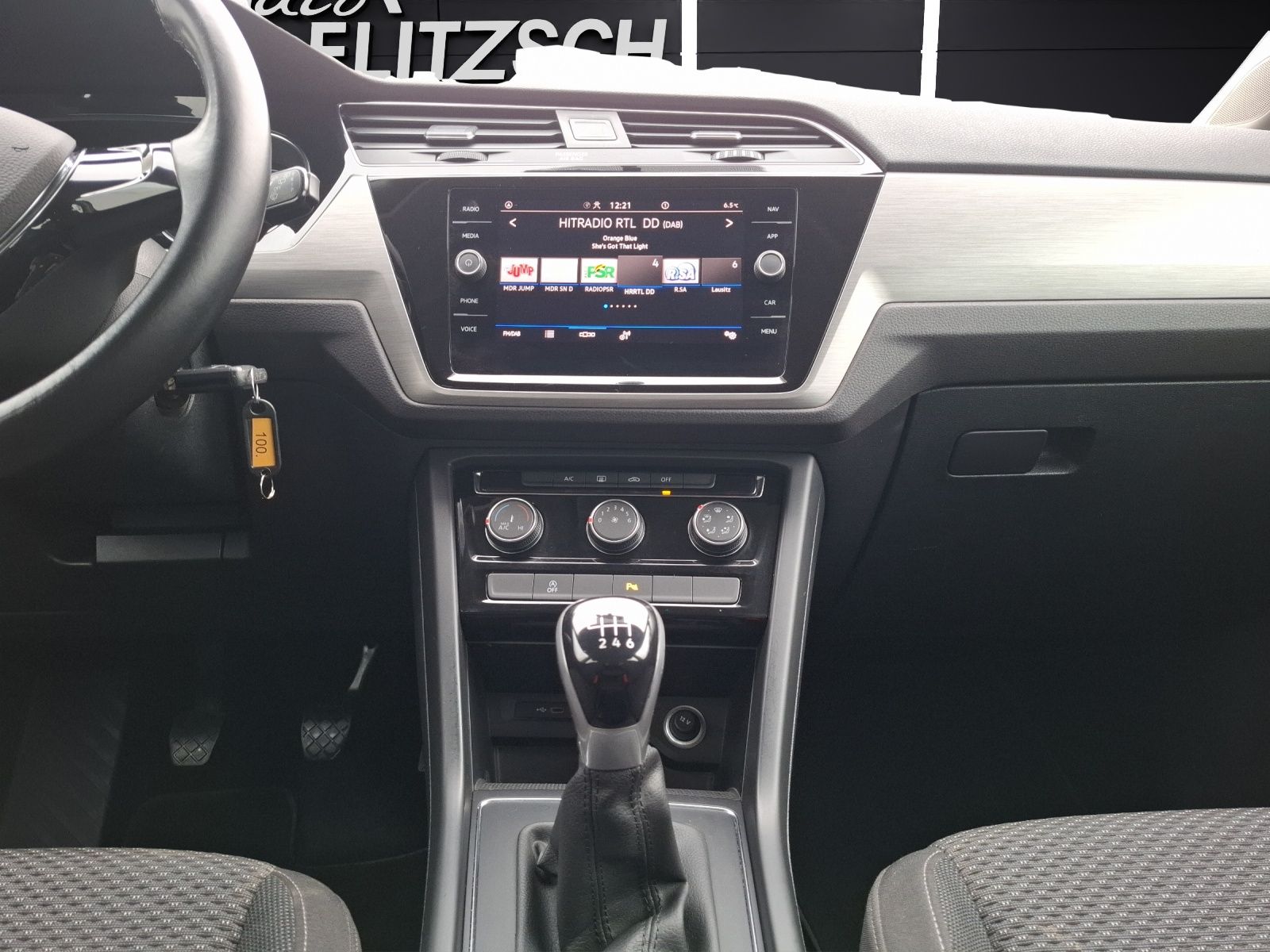 Fahrzeugabbildung Volkswagen Touran TDI Comfortline KLIMA PDC LM SH DAB