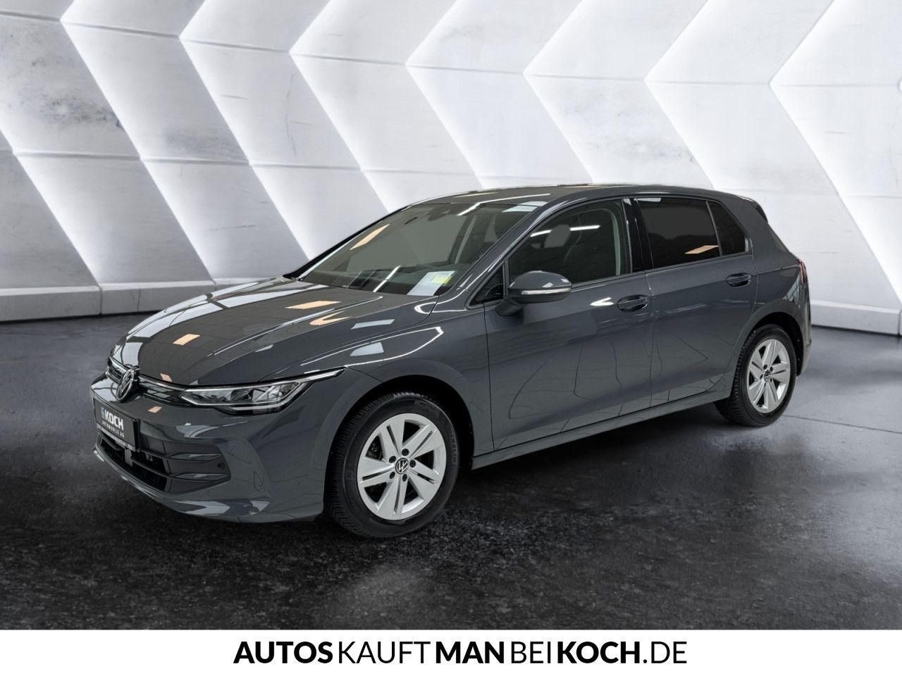 Volkswagen Golf 1.5 TSI DSG Life LED PDC ACC SHZ CARPLAY LM